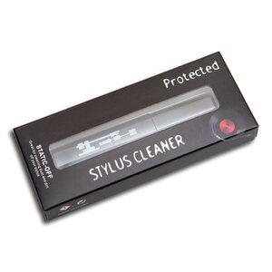 Protected Record needle cleaner